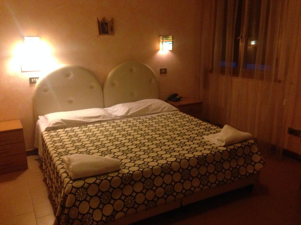 Albergo Margherita Кьянчано-Терме Экстерьер фото